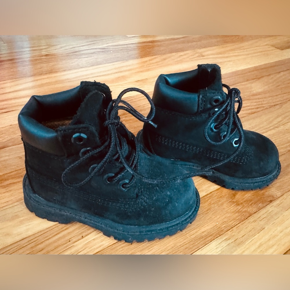 Toddler size 5c Black Timberland boot